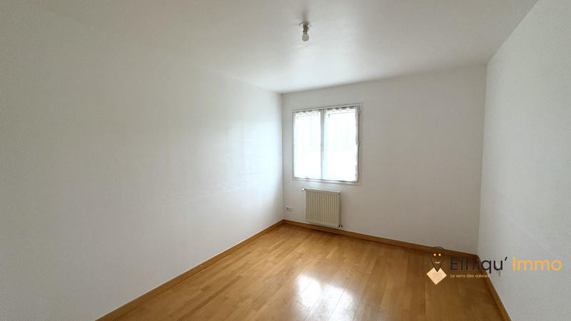 Villa - 168 m² - 8 pièces