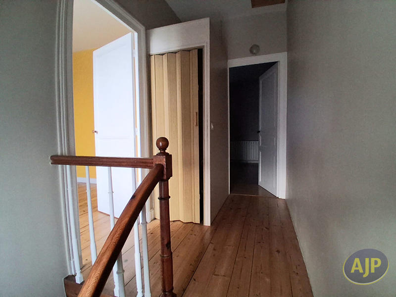 Maison - 106 m² - 4 pièces