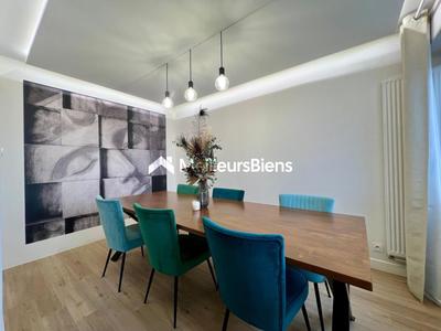 Appartement - 84 m² - 5 pièces