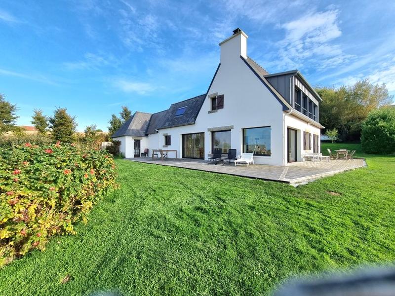 Maison contemporaine - 120 m² - 6 pièces