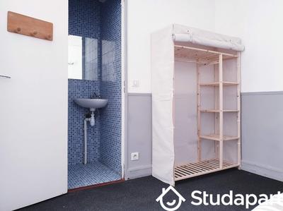 Chambre - 9 m² - 1 pièce