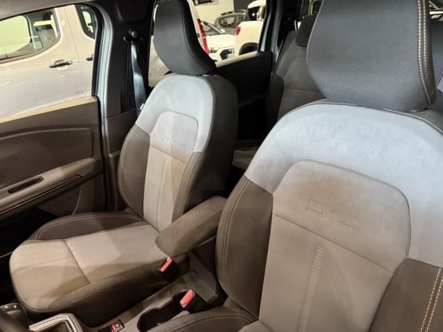 Dacia Jogger Hybrid 140 5 places Extreme
