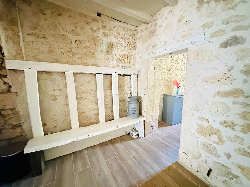 Maison - 255 m² - 7 pièces