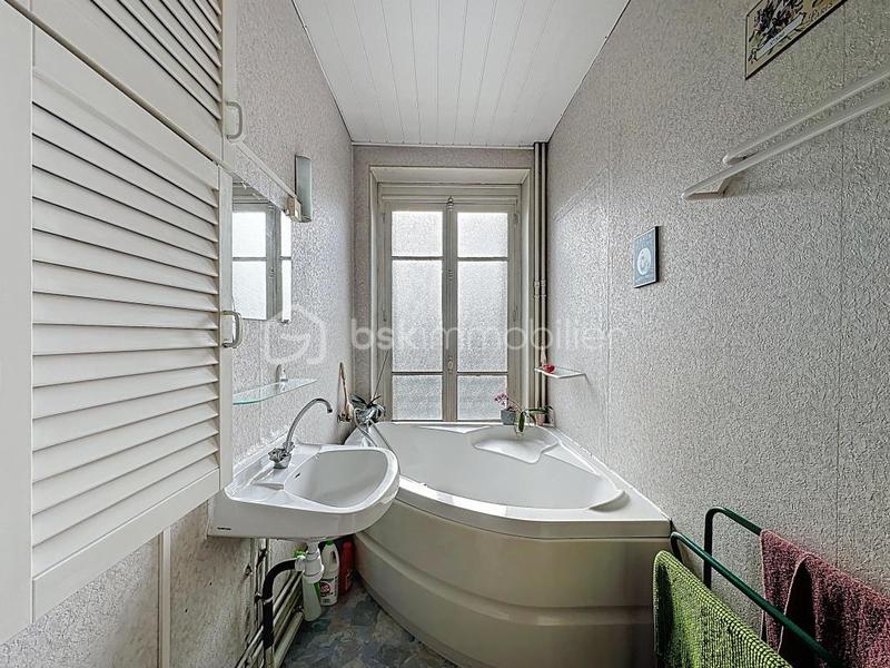 Maison bourgeoise - 140 m² - 7 pièces