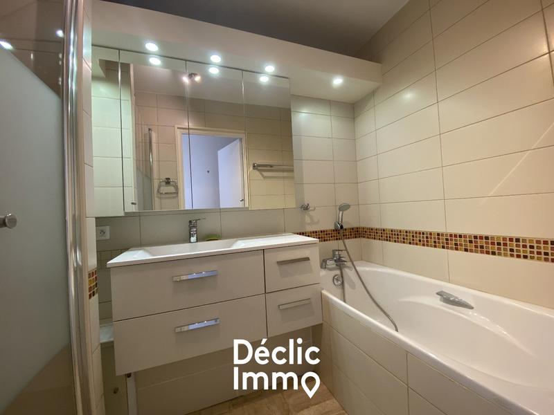 Appartement - 108 m² - 4 pièces