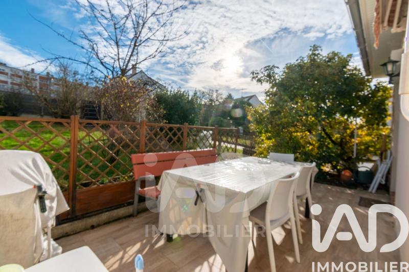 Maison - 83 m² - 4 pièces