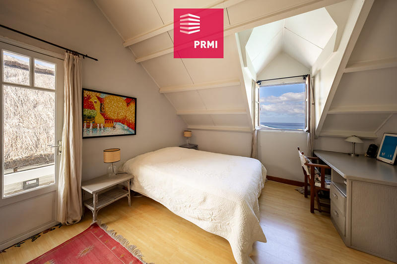 Maison - 210 m² - 7 pièces