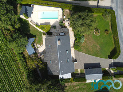 Maison - 177 m² - 7 pièces