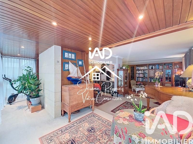 Appartement - 118 m² - 6 pièces