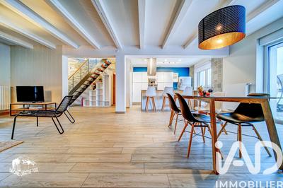 Maison - 128 m² - 6 pièces