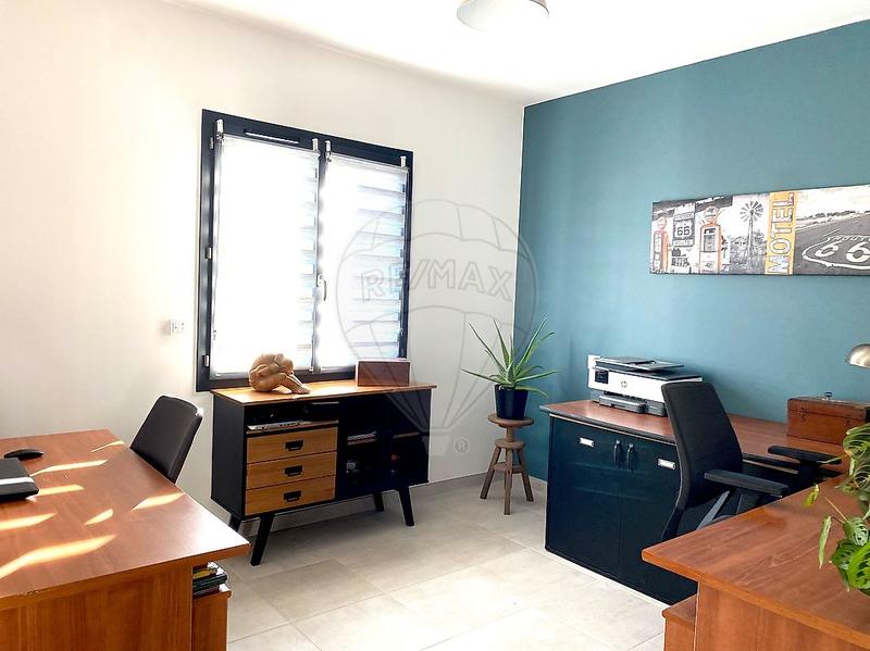 Maison - 130 m² - 4 pièces