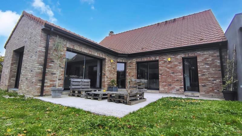 Maison - 162 m² - 6 pièces