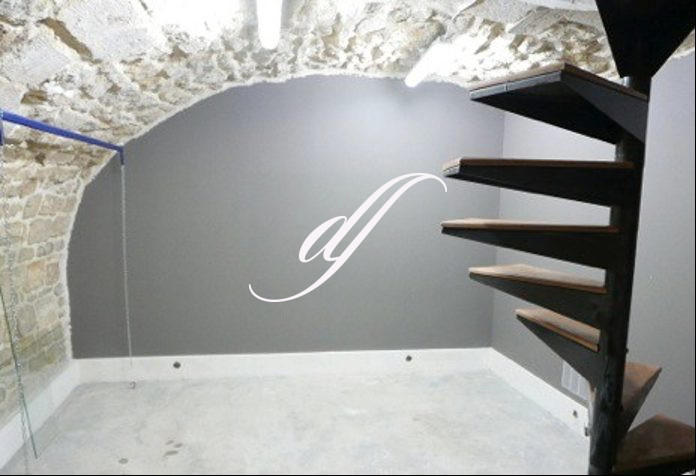 Local commercial - 115 m²