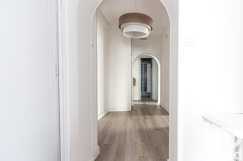 Appartement - 94 m² - 4 pièces