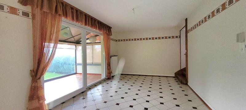 Maison traditionnelle - 178 m² - 6 pièces