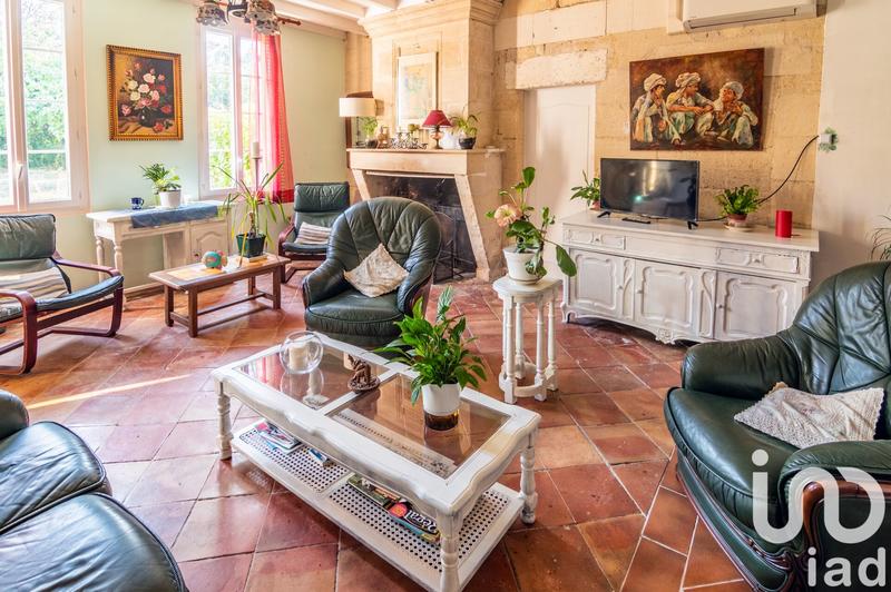 Maison - 186 m² - 7 pièces