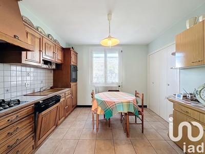 Maison - 110 m² - 5 pièces