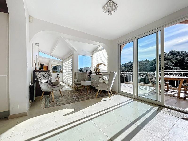 Villa - 184 m² - 4 pièces