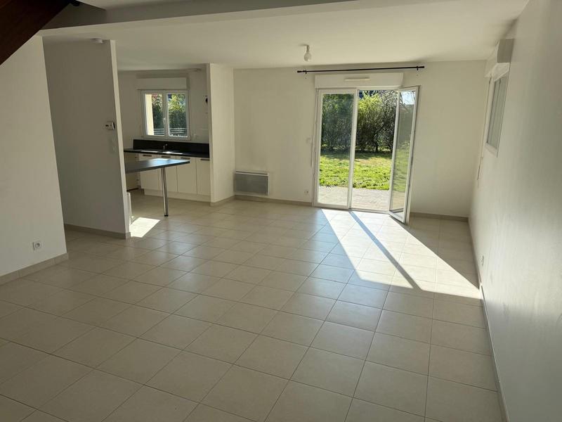 Maison traditionnelle - 105 m² - 6 pièces