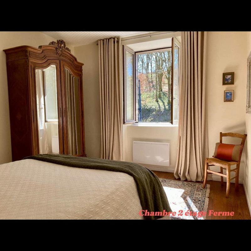 Maison - 298 m² - 9 pièces