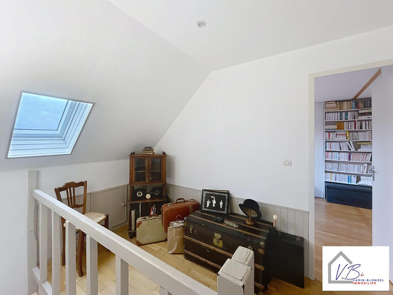 Maison - 105 m² - 5 pièces