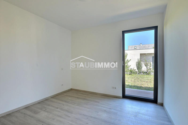 Maison - 195 m² - 7 pièces