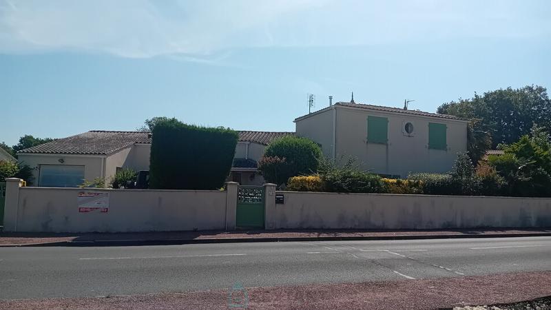 Maison - 142 m² - 6 pièces