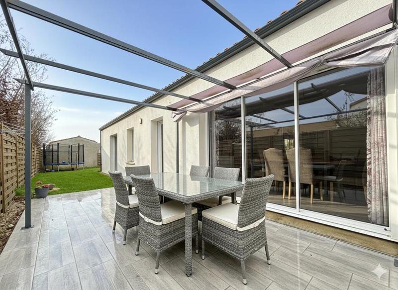 Maison - 104 m² - 5 pièces