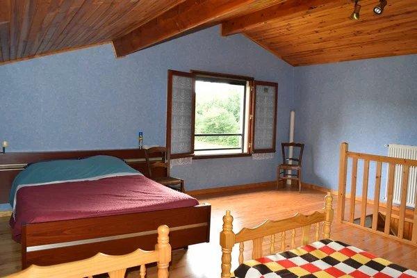 Villa - 110 m² - 7 pièces