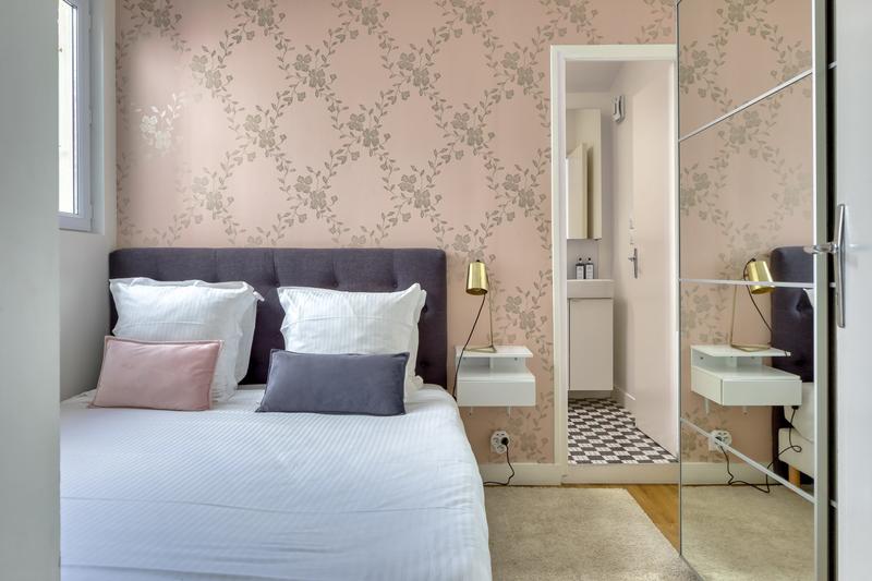 Maison - 280 m² - 10 pièces