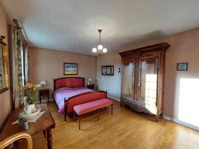 Maison - 120 m² - 7 pièces