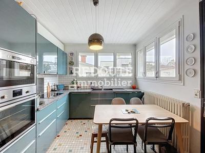 Maison - 133 m² - 6 pièces