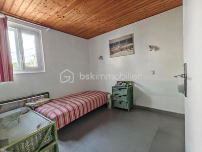 Maison traditionnelle - 81 m² - 5 pièces