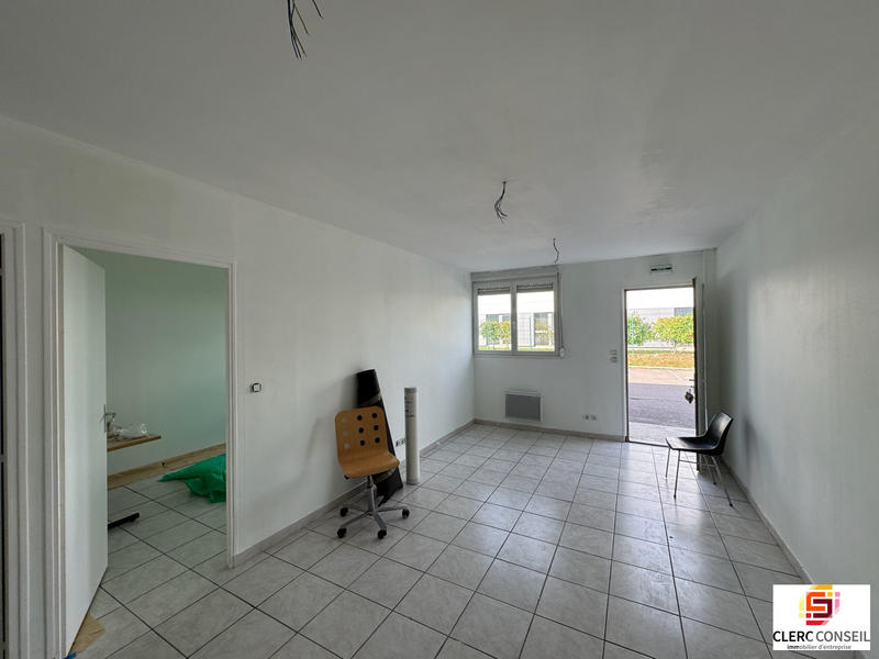 Bureau - 54 m²