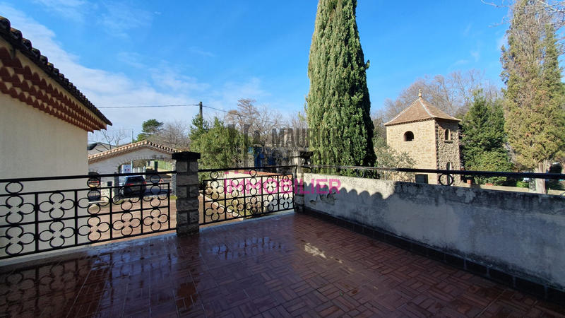 Maison traditionnelle - 132 m² - 6 pièces