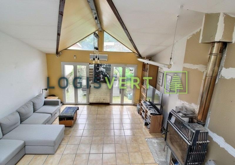 Maison - 84 m² - 4 pièces