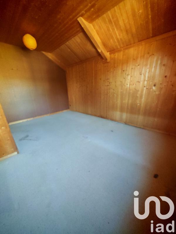 Maison - 186 m² - 9 pièces