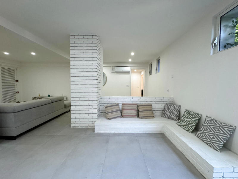 Appartement - 205 m² - 5 pièces