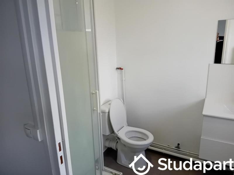 Chambre - 12 m² - 1 pièce