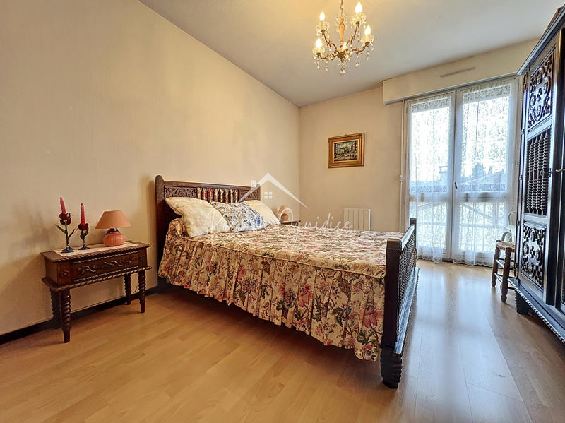 Appartement - 106 m² - 4 pièces