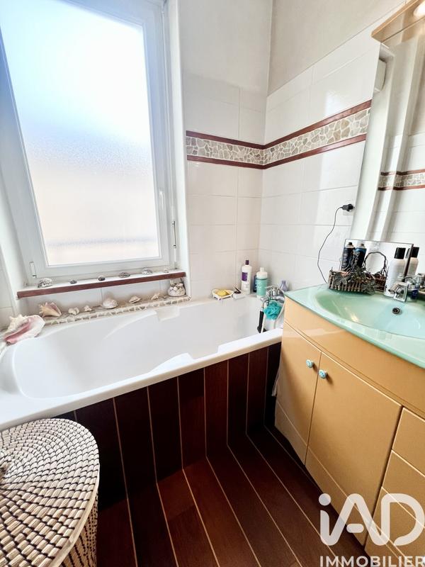 Maison de ville - 112 m² - 4 pièces