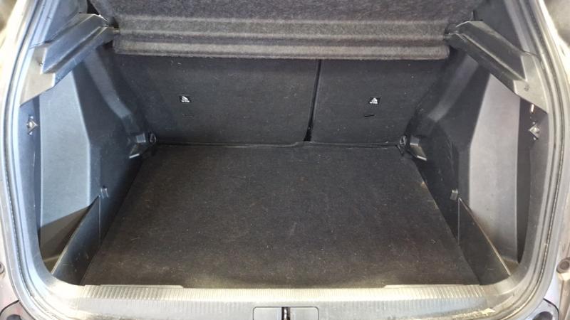 Peugeot 2008 bluehdi 100 ss bvm6 active