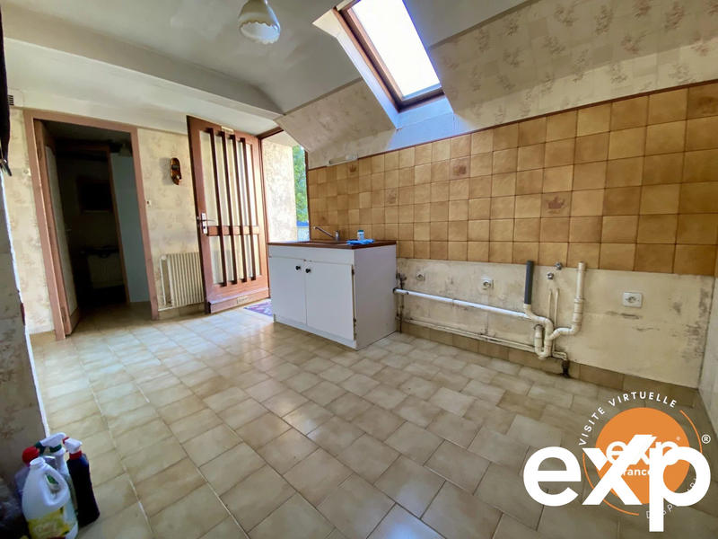 Maison traditionnelle - 75 m² - 4 pièces