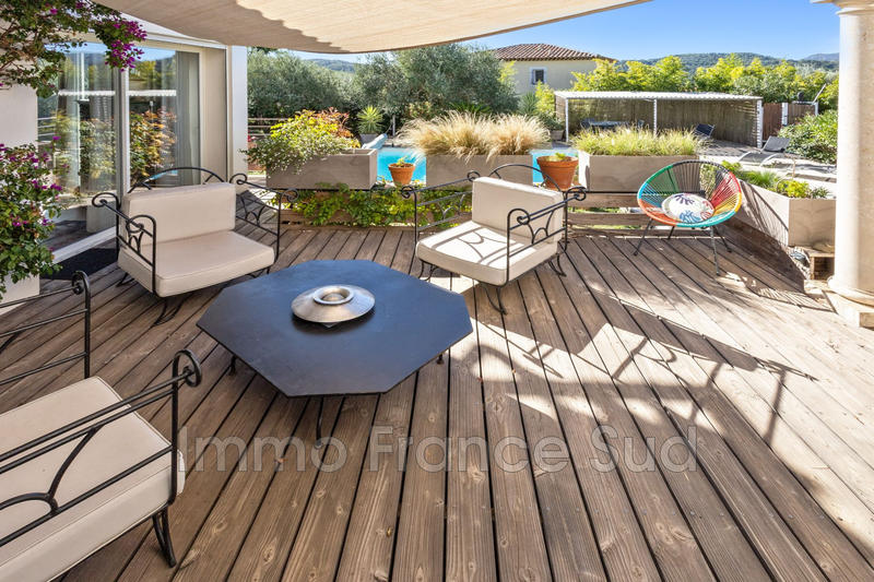 Maison chambre d'hôtes - 320 m² - 12 pièces