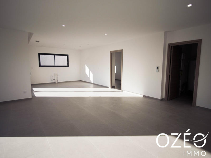 Maison contemporaine - 128 m² - 5 pièces