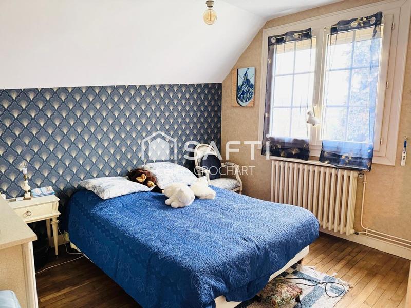 Maison - 152 m² - 8 pièces