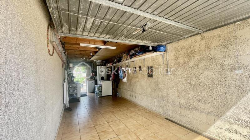 Maison traditionnelle - 97 m² - 5 pièces