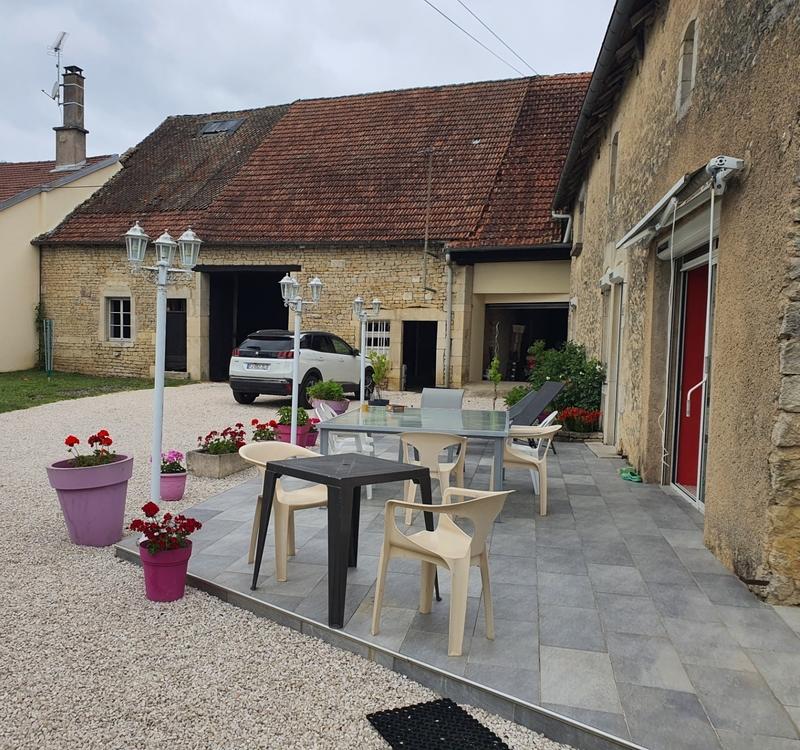 Fermette - 230 m² - 5 pièces