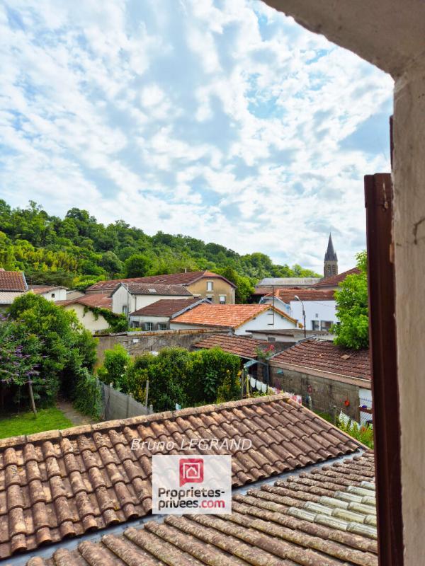 Maison - 450 m² - 12 pièces