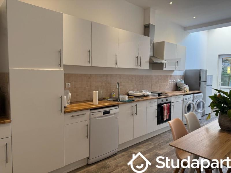 Chambre - 18 m² - 1 pièce